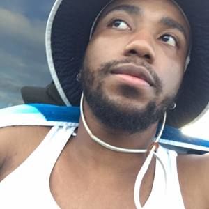 Meet your Posher, Kyle